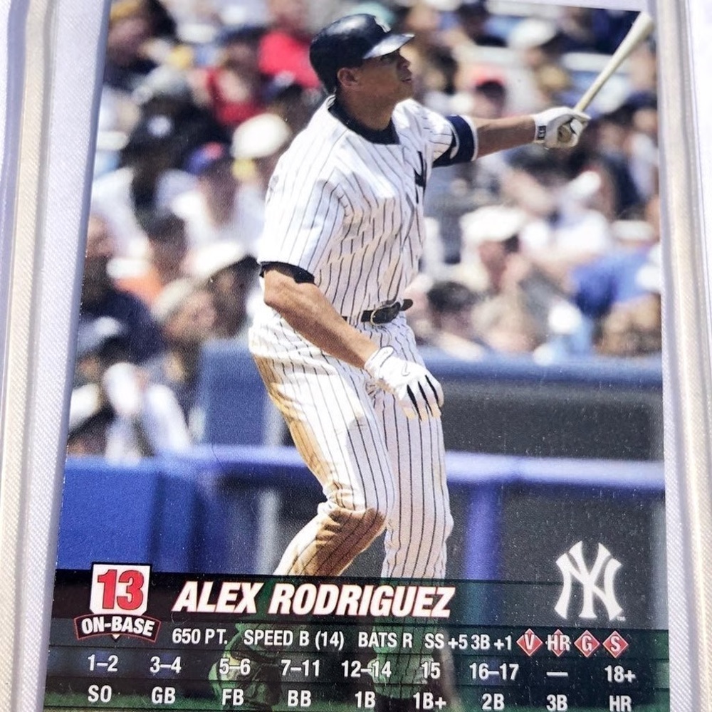 2004 MLB SHOWDOWN CARD FEATURING ALEX RODRIGUEZ